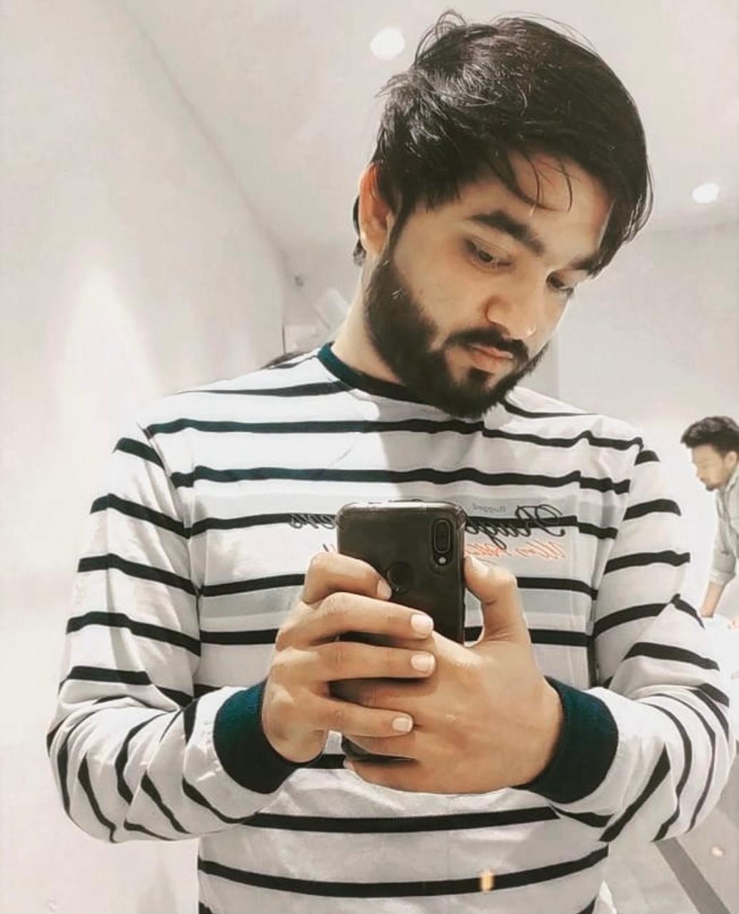 Munaf khan (Odoo Developer) Munaf khan (Odoo Developer)
